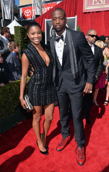 与禁区高威 与禁区高威